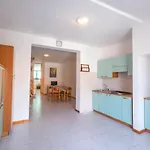 Agenzia Vear - Angela * Lido delle Nazioni