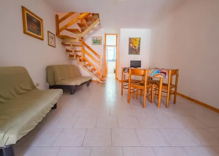 Apartman Agenzia Vear - Angela